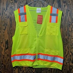 High Visibility Yellow Safety Surveyor Vest Size 2XL Malta Dynamics NWT
